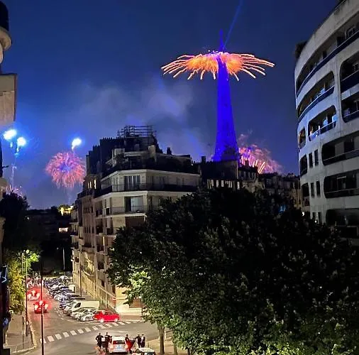 Cosy Avec Vue Tour Eiffel 아파트