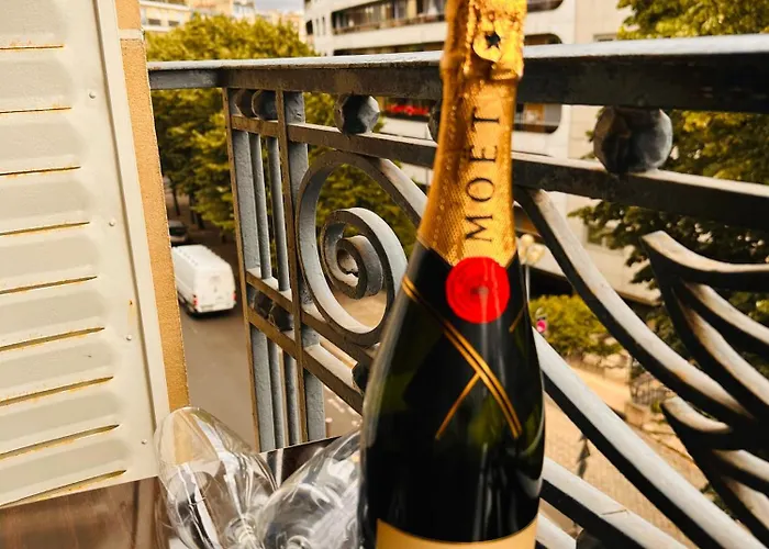 Cosy Avec Vue Tour Eiffel * 파리