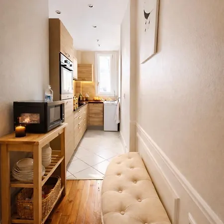 Apartment Cosy Avec Vue Tour Eiffel *