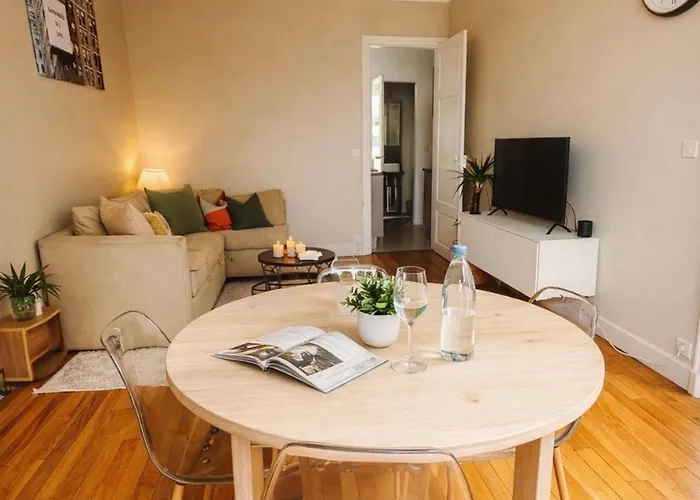 Apartment Cosy Avec Vue Tour Eiffel *